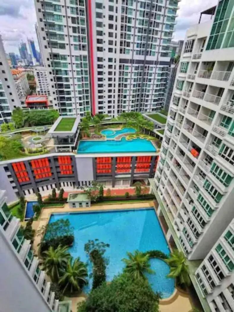 Big Group 3R2B Sunway Velocity Kl Walking Distance To Monorail Kuala Lumpur Apartment